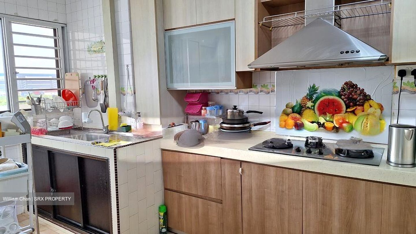 Blk 50 Teban Gardens Road (Jurong East), HDB Executive #502127321